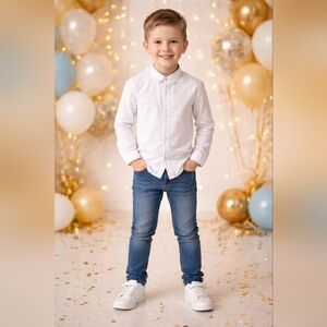 🎈White Button-Up Shirt Sz 8